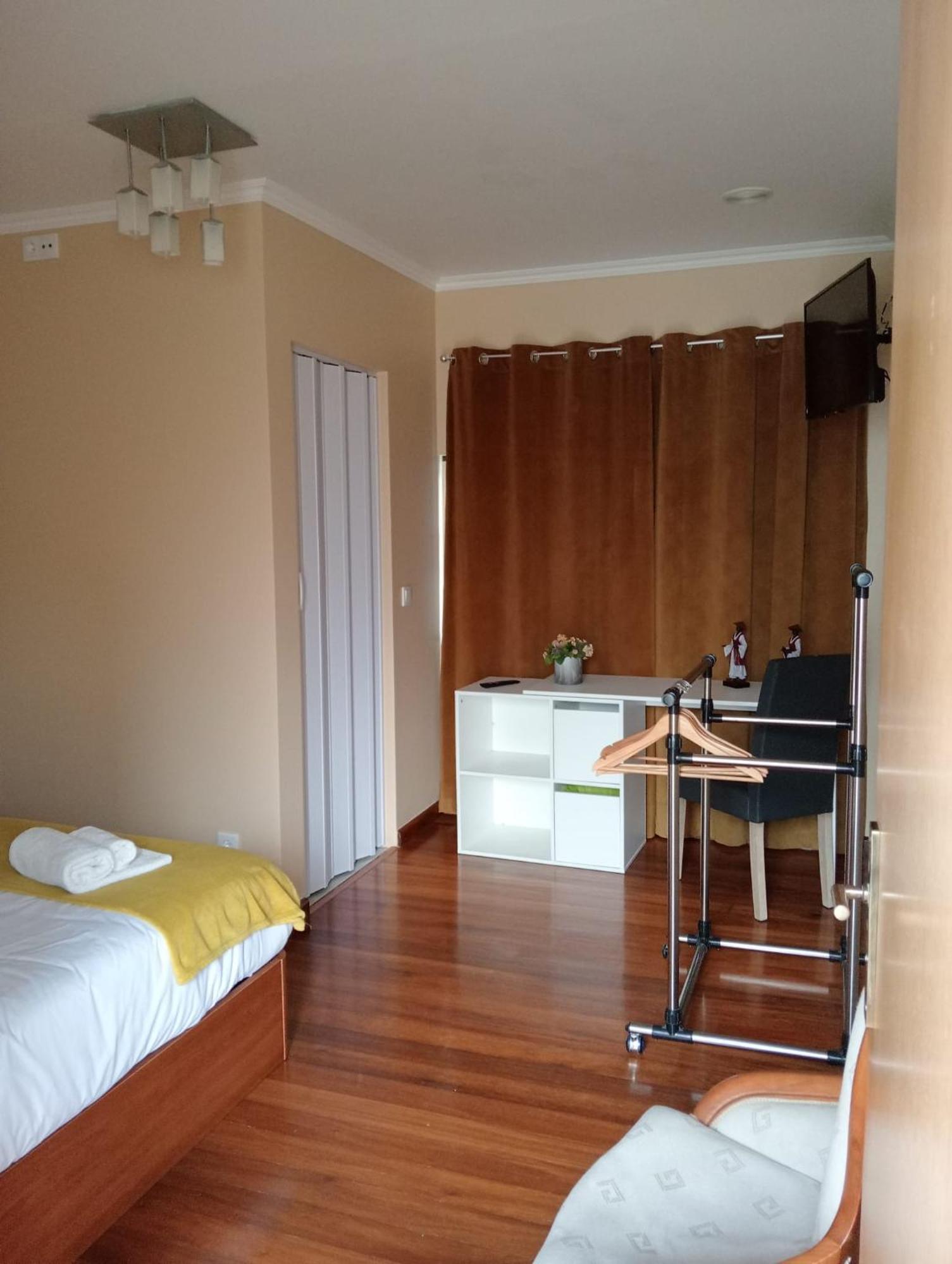 Surf & Guest Lorena'S House Ribeira Grande Esterno foto